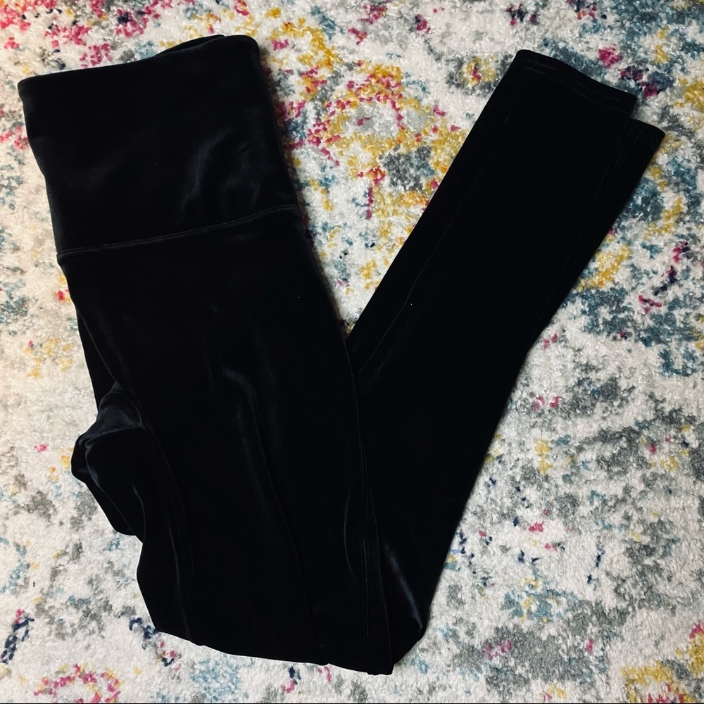 SPANX High Waisted Black Velvet Leggings Sz XLlegg